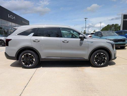 Wolf Gray 2026 Kia Sorento S