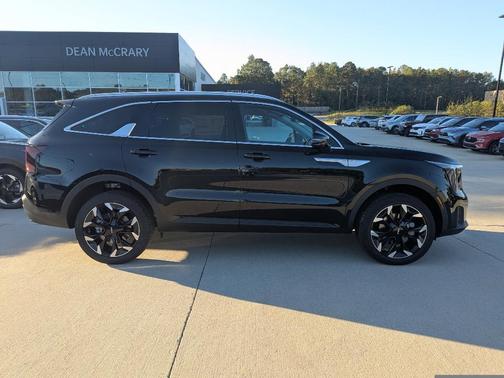 Ebony Black 2026 Kia Sorento EX