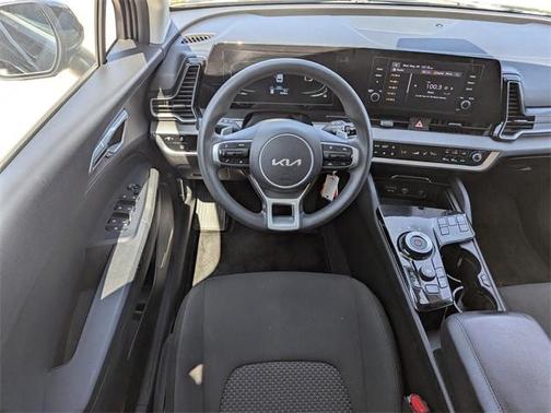 2023 Kia Sportage Hybrid LX