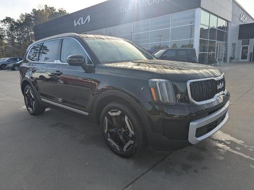 Ebony Black 2025 Kia Telluride EX SUV