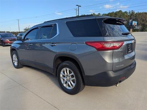 2021 Chevrolet Traverse LT Leather