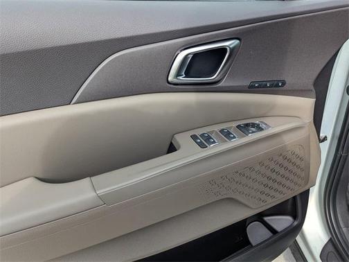 2025 Kia Carnival Hybrid SX