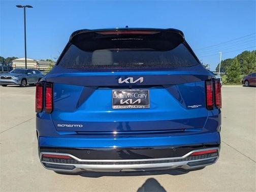 2023 Kia Sorento S