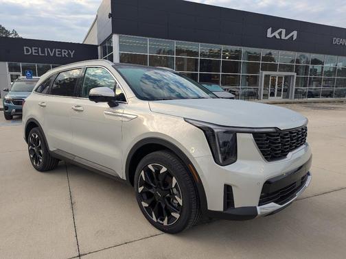 Ivory Silver 2026 Kia Sorento SX