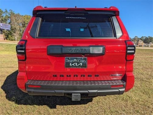 2025 Toyota 4Runner Hybrid TRD