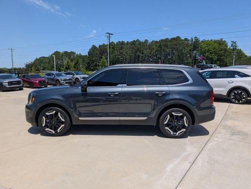 Gravity Gray 2024 Kia Telluride S