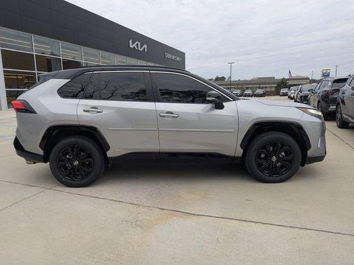 2022 Toyota RAV4 Hybrid XSE