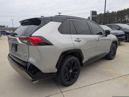 2022 Toyota RAV4 Hybrid XSE