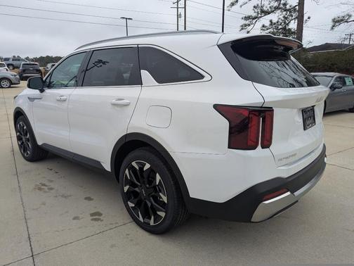 Glacial White Pearl 2026 Kia Sorento EX