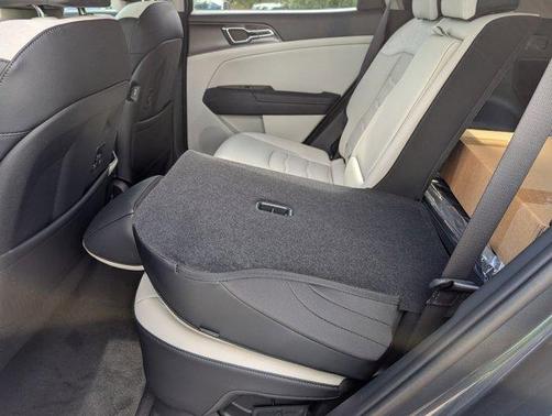 Gravity Gray 2026 Kia Sportage Hybrid SX-Prestige