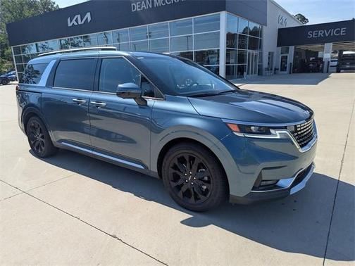 2022 Kia Carnival SX
