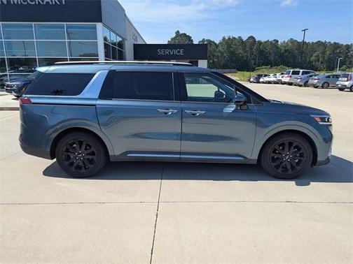 2022 Kia Carnival SX