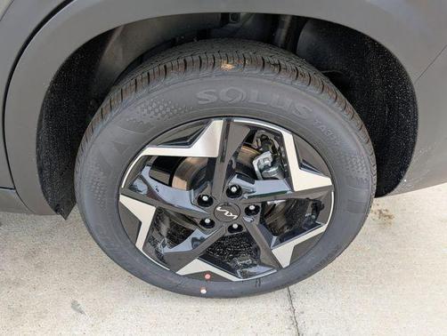 Gravity Gray 2026 Kia Seltos S