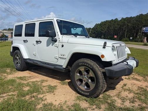 2016 Jeep Wrangler Unlimited Sahara