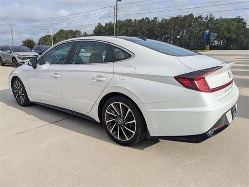 2021 Hyundai SONATA Limited