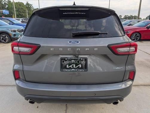 Carbonized Gray Metallic 2024 Ford Escape ST-Line