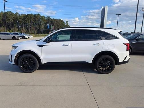 2022 Kia Sorento SX