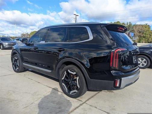 2023 Kia Telluride EX