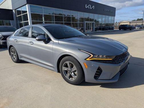 2022 Kia K5 LXS