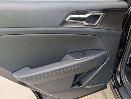 Ebony Black 2026 Kia Sportage EX