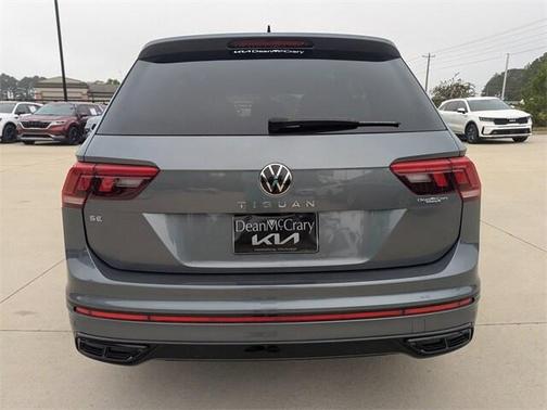 2024 Volkswagen Tiguan 2.0T SE R-Line Black