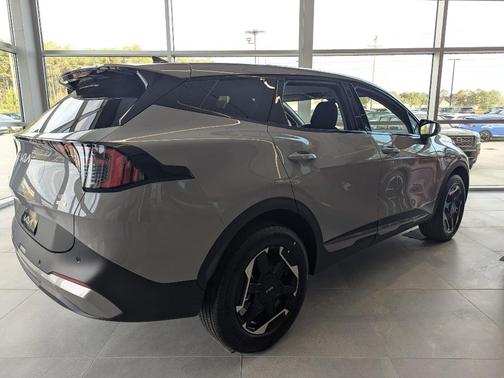 2026 Kia Sportage Hybrid S