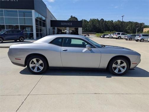 2017 Dodge Challenger SXT