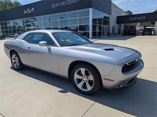 2017 Dodge Challenger SXT