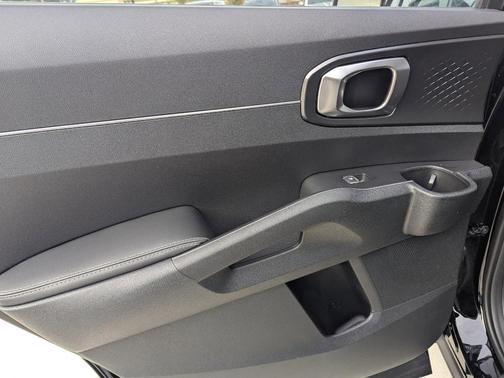 Ebony Black 2026 Kia Sorento LX