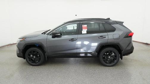 2025 Toyota RAV4 Hybrid SE