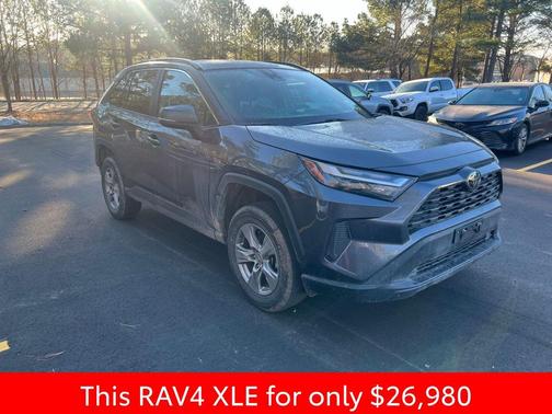 2023 Toyota RAV4 XLE
