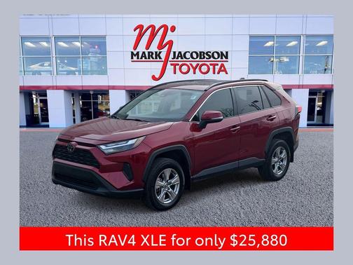 2023 Toyota RAV4 XLE