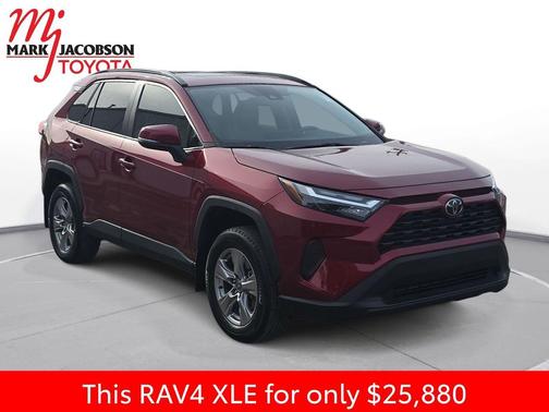 2023 Toyota RAV4 XLE