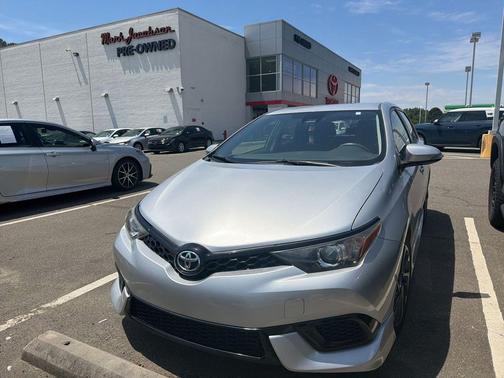 Classic Silver Metallic 2017 Toyota Corolla iM Base