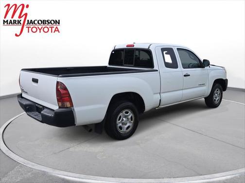 2013 Toyota Tacoma Base
