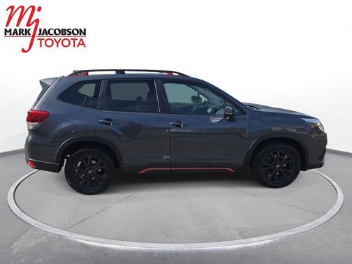 Magnetite Gray Metallic 2022 Subaru Forester Sport