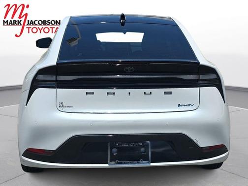 Wind Chill Pearl 2026 Toyota Prius Plug-In Hybrid XSE