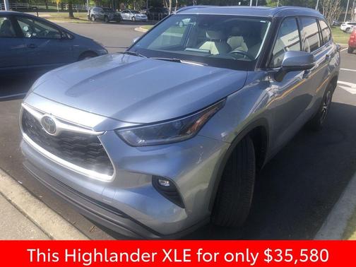 Moon Dust 2021 Toyota Highlander XLE