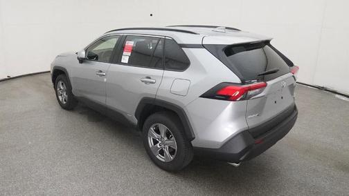 2025 Toyota RAV4 Hybrid SE