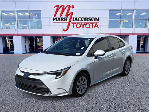 2024 Toyota Corolla Hybrid LE