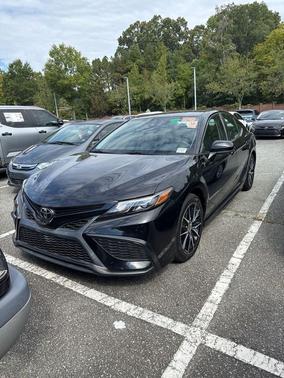 2021 Toyota Camry SE