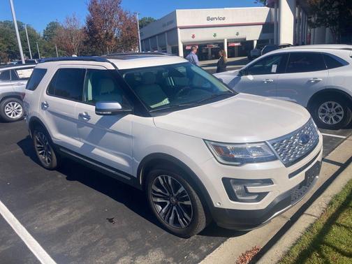 2017 Ford Explorer Platinum