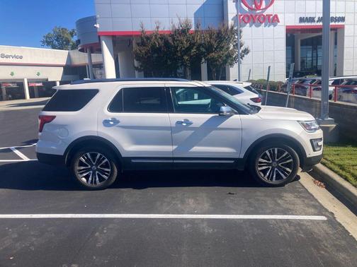 2017 Ford Explorer Platinum