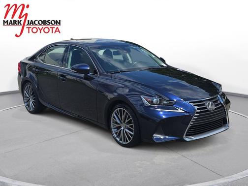2017 Lexus IS 200t Base