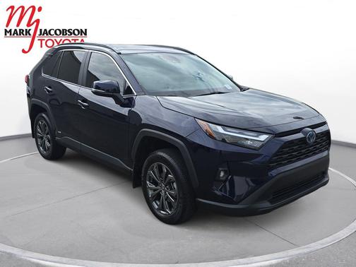 2024 Toyota RAV4 Hybrid XLE Premium