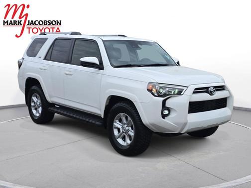 2023 Toyota 4Runner SR5