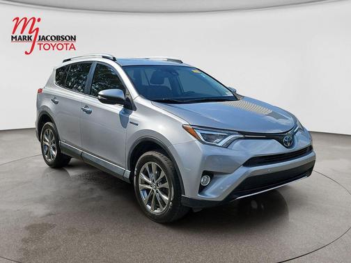 Silver Sky Metallic 2018 Toyota RAV4 Hybrid Limited