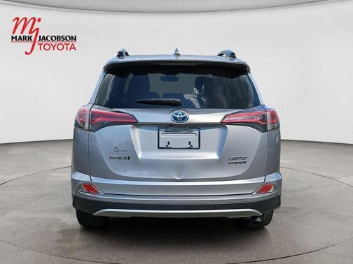 Silver Sky Metallic 2018 Toyota RAV4 Hybrid Limited