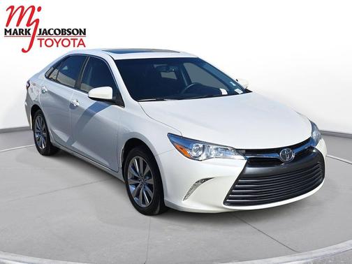 2017 Toyota Camry XLE