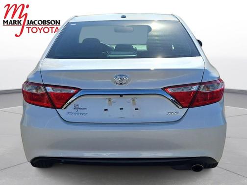 2017 Toyota Camry XLE